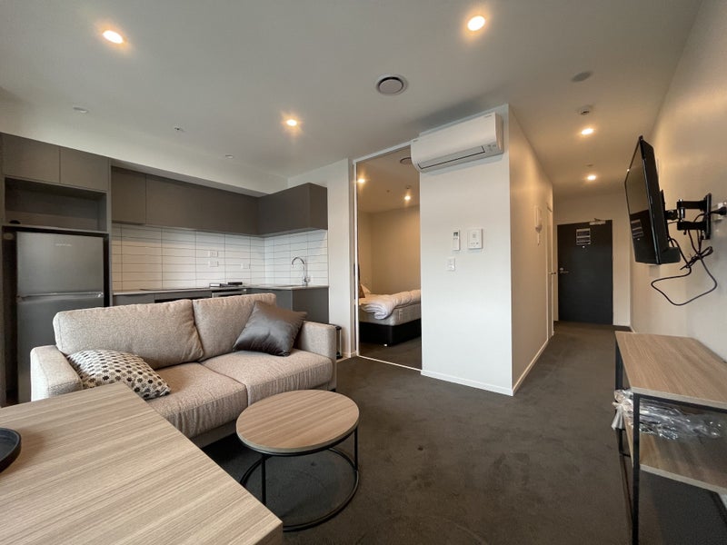 Newmarket, 1 bedroom64594805633410112