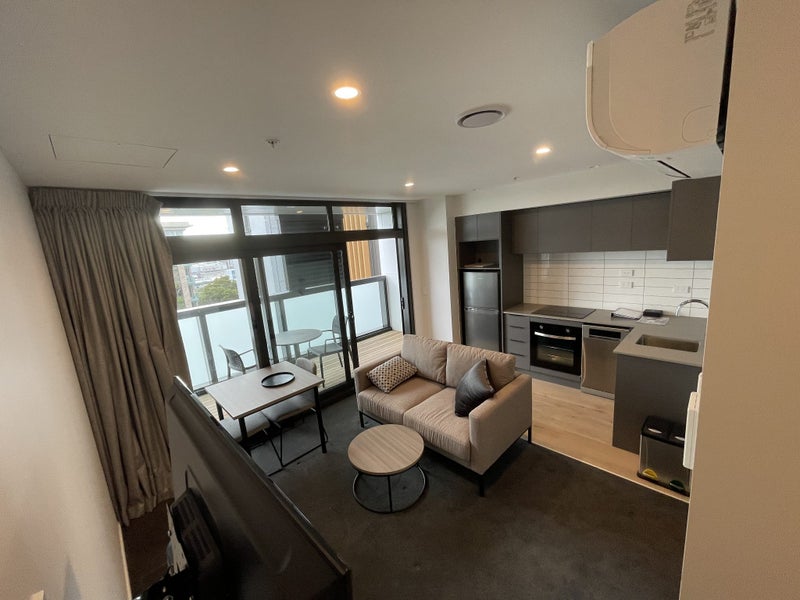 Newmarket, 1 bedroom64594805633410114