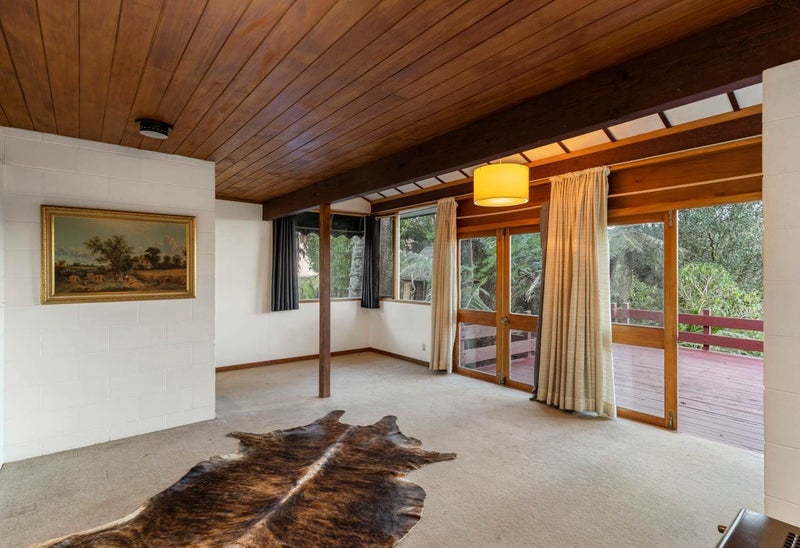 Exclusive Lifestyle Villa in Dairy Flat!64594805668481110