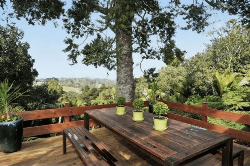 Exclusive Lifestyle Villa in Dairy Flat!64594805668481112