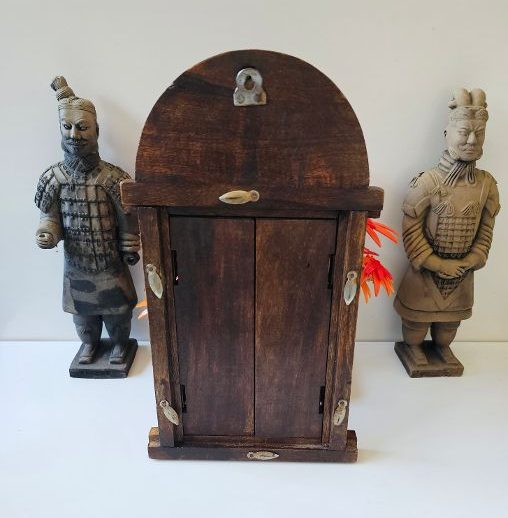 Indonesian/Balinese Two Door Wall Hung Carved Picture Frame. Beautiful Patina. Carousel 5