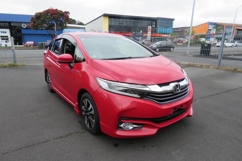 2016 Honda Shuttle X Model 1.5L Hybrid.64594903468546110