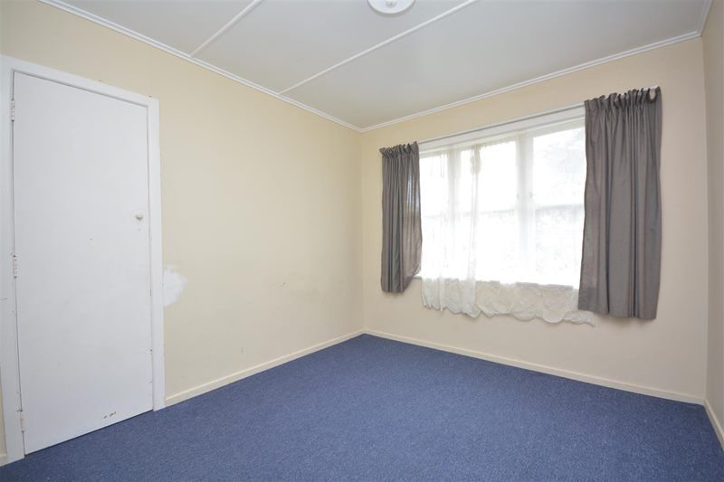Papakura, 3 bedrooms64594903569155111