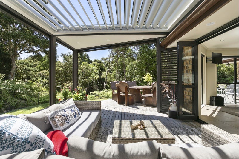 FUTURE URBAN CORNER POSITION - FAMILY LIVING64672453364227113