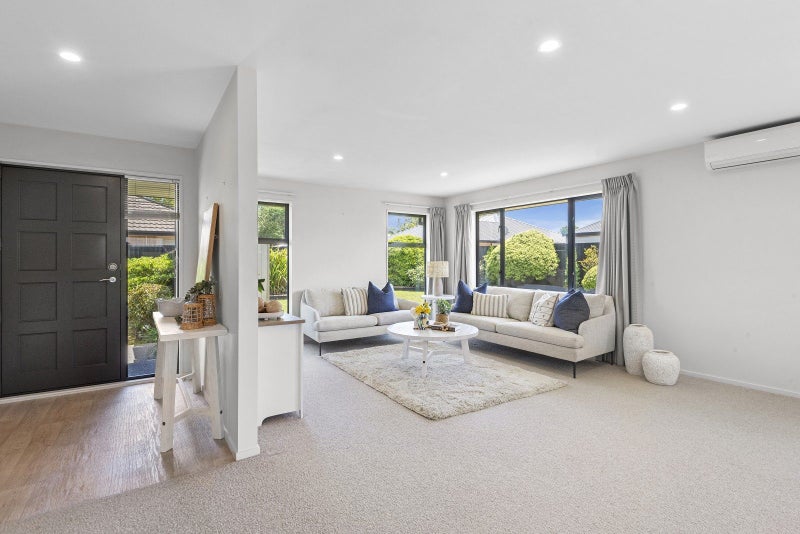 Sunlit sanctuary in a quiet location64595100025858113