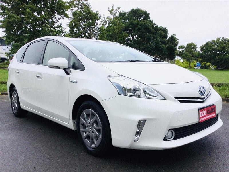 2014 Toyota Prius ALPHA HYBRID 7 SEATER APPLE C...64595197960067113