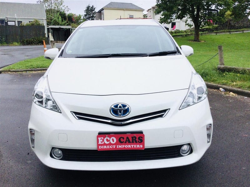 2014 Toyota Prius ALPHA HYBRID 7 SEATER APPLE C...64595197960067114