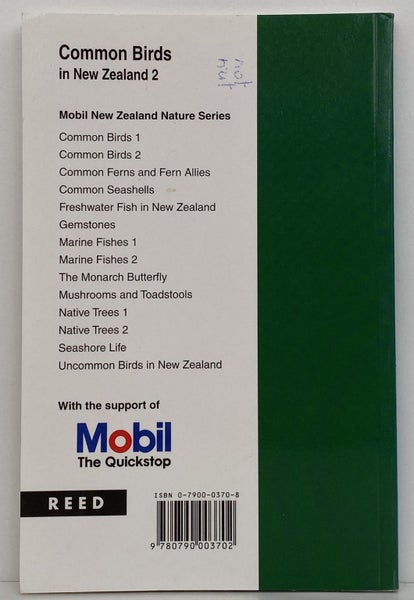 COMMON BIRDS IN NEW ZEALAND: Volume 2 by Geoff Moon Carousel 2