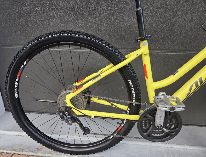 Avanti Discovery 3 - Medium Frame - Good Condition Carousel 2