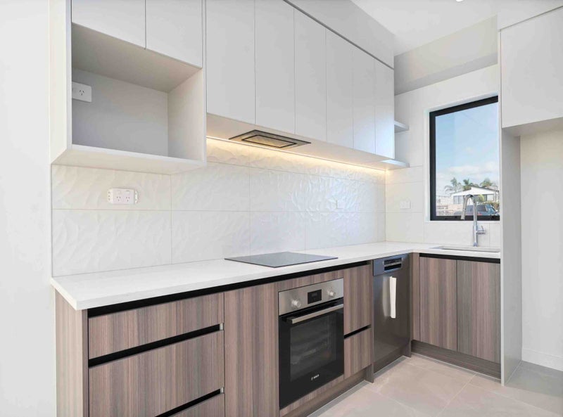 Hobsonville, 4 bedrooms64595395821315114