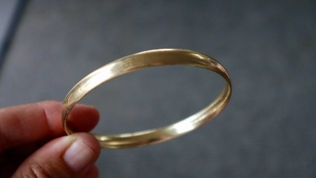 9ct Gold Bangle - Vintage - 30.73 gm - Papamoa64684536809729110