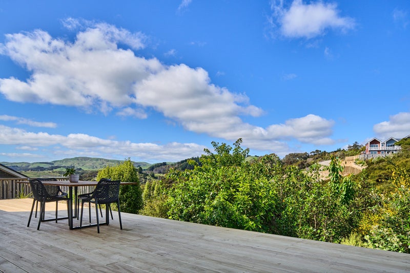 Modern 3 Bedroom To Add To Your Christmas List!64595591128961111