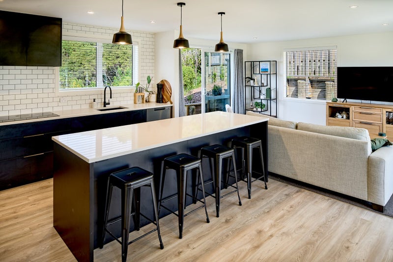 Modern 3 Bedroom To Add To Your Christmas List!64595591128961112