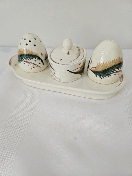 VINTAGE SUSIE COOPER BRACKEN CRUET SET Carousel 1
