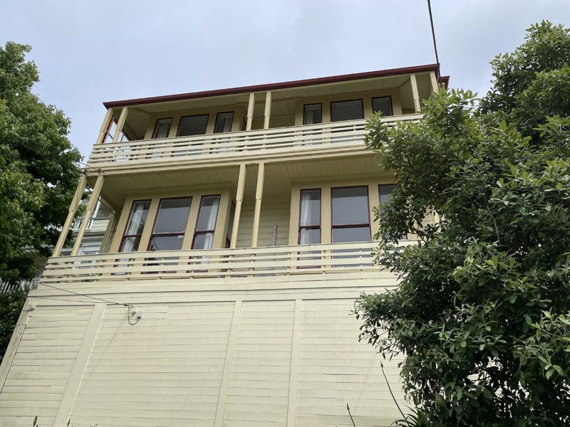 Kelburn, 4 bedrooms64595494101507110