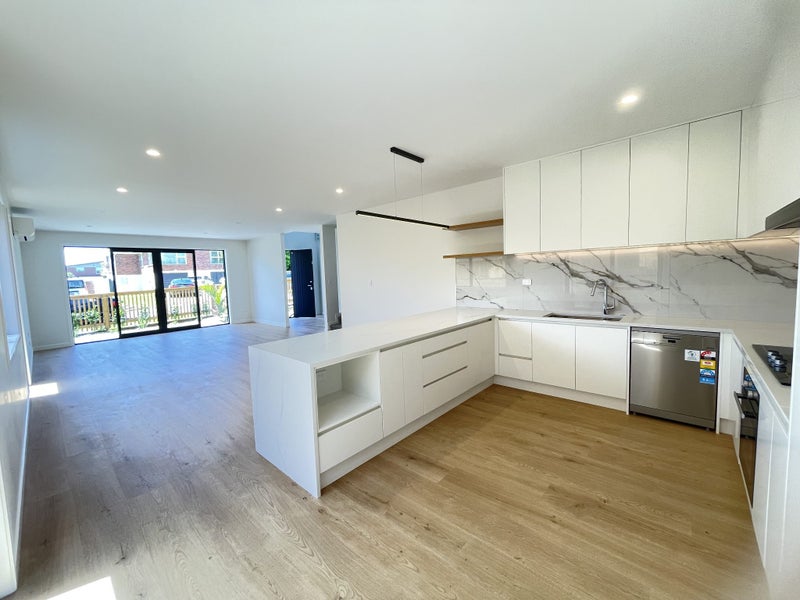 Sunnyhills, 5 bedrooms64595591165443113