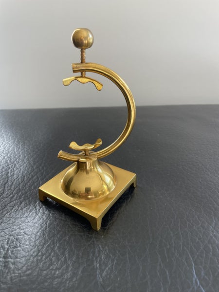 TWO STYLES OF Brass Hunter Case Pocket Watch Display Stand, TWO OR SINGLE ARMS Carousel 12