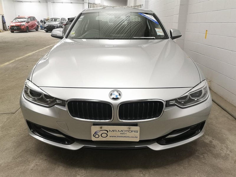 2013 BMW 320D 2.0L Diesel Twin Turbo Reversing...64595973057154113