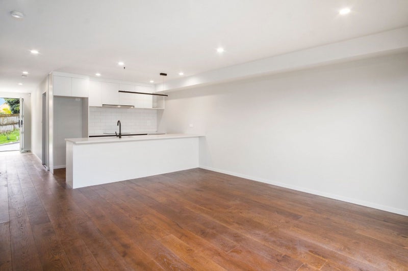 Gulf Harbour, 3 bedrooms64596084275586111