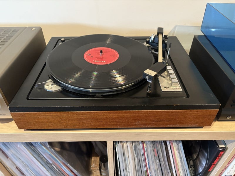 ELAC Miracord 770R “rare turntable” Carousel 2