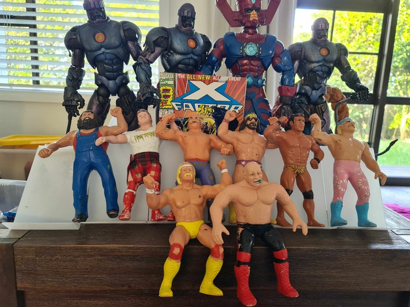 XFactor 71 comic book plus 8 ljn wwe retro action figures from 80s macho hulk64596084248193110