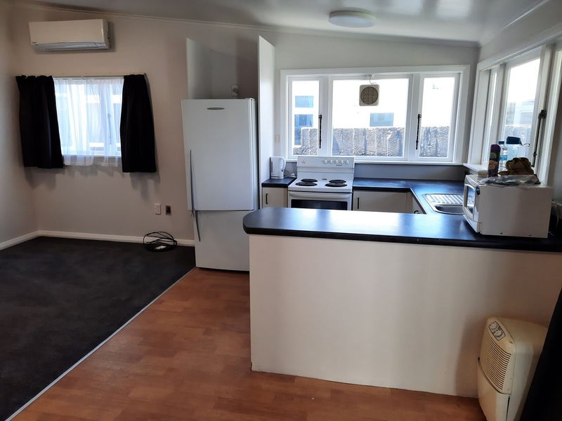 Newtown, 4 bedrooms64596084291331112