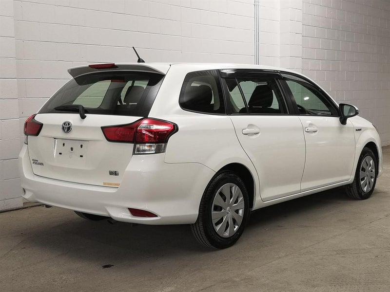 2015 Toyota Corolla Fielder Hybrid Camchain wit...64596270790146111