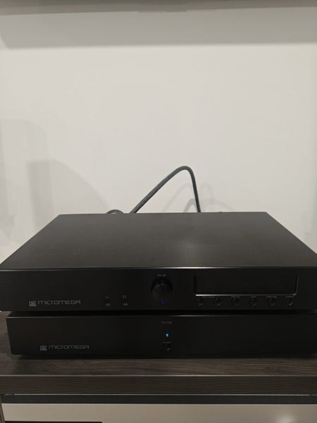 Micromega PA-20 & PW-250 Pre/Power Amp Combo – High-End French Audio Carousel 1