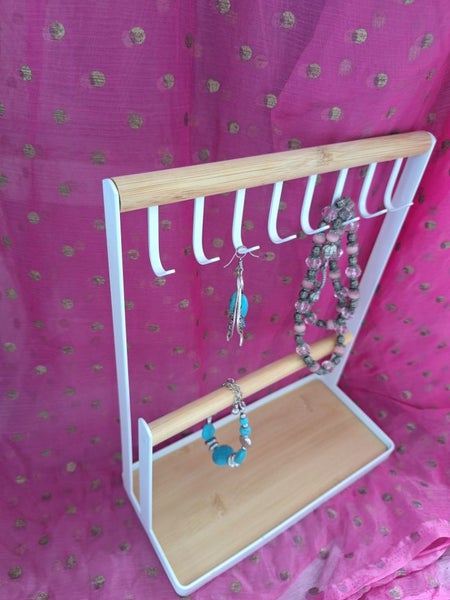 Jewelery Stand Carousel 3