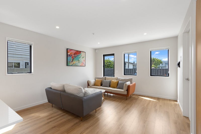 Linwood, 4 bedrooms64597964876674111