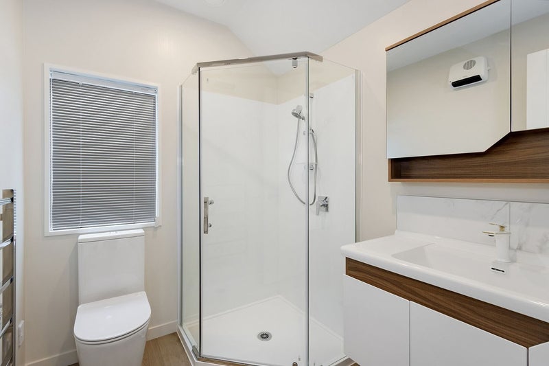 Linwood, 4 bedrooms64597964876674113