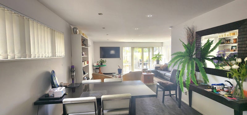 Riccarton, 4 bedrooms64648529852161112