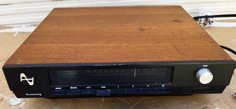 Armstrong 624 Tuner UK made 1973 Working Well Classic Hi-Fi Carousel 1