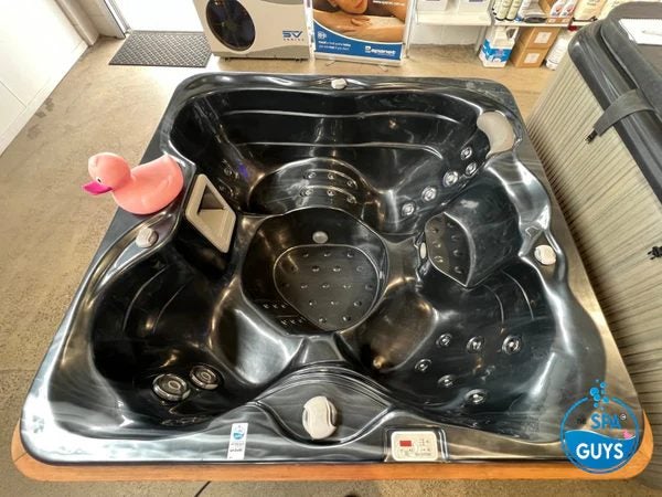 Refurbished - Trueform Storm Compact Cedar Spa - NZ MADE- 3 Seater - Ozone Carousel 2