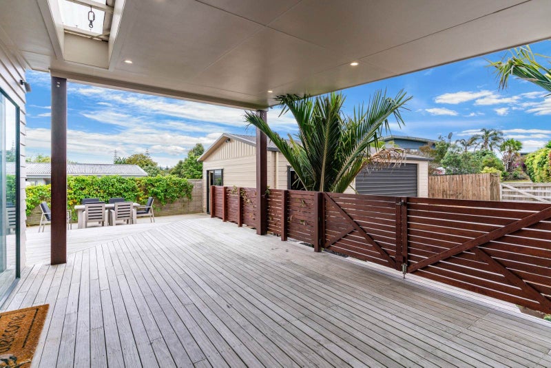 Private, Spacious Home in a Prime Location64681192858371112