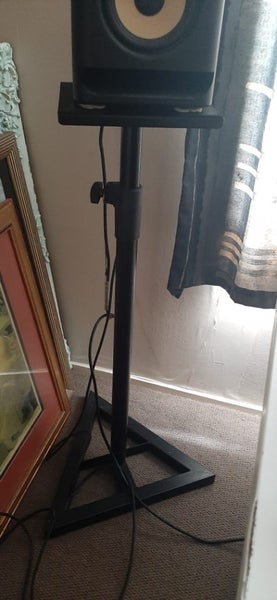 KRK ROKIT5 G4 Monitors Carousel 4