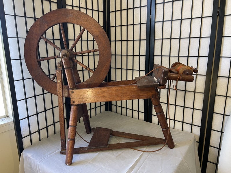 Traditional Wooden Spinning Wheel Carousel 2