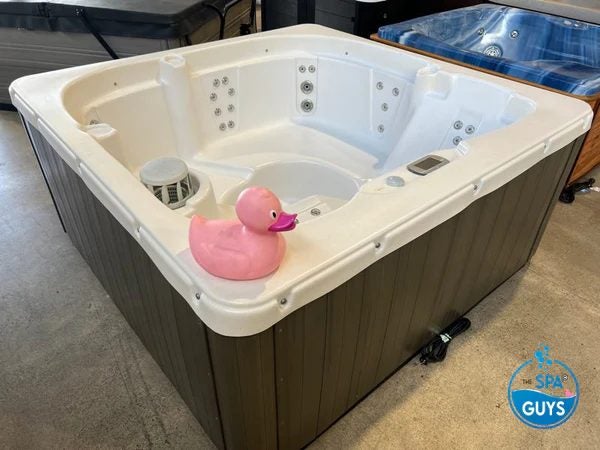 Hot Spring 5 Seater Portable Spa - Vacationer - SILENT - Touchscreen Controlled Carousel 1