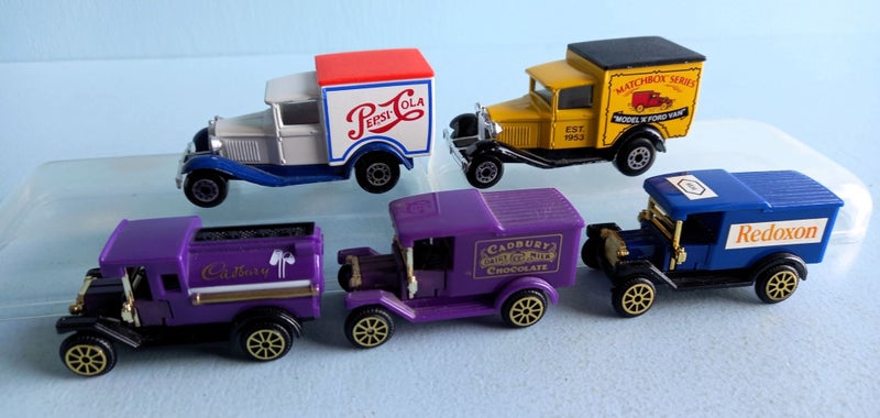 Matchbox 38 Ford Model A Van PEPSI, MATCHBOX. CADBURY Etc, (5) Carousel 1