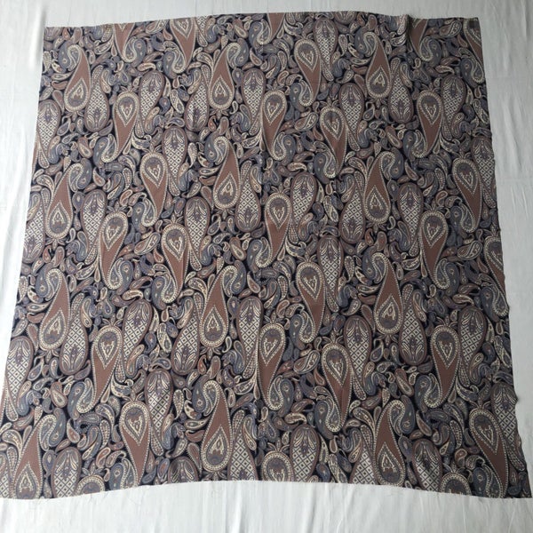 Vintage Paisley Silk Fabric Piece Carousel 1