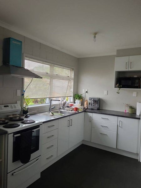 Hamilton East, 2 bedrooms64613525339651112