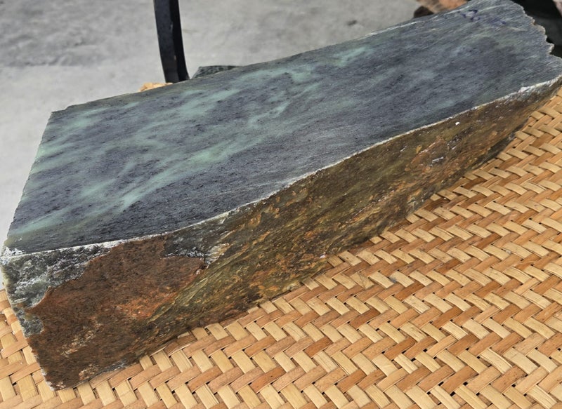 Genuine NZ Pounamu/Greenstone Rough Block Carousel 1