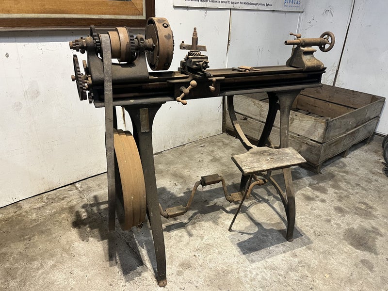 ANTIQUE 1890/1900 Treedle LATHE Carousel 2