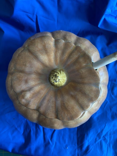 Ceramic pumpkin soup tureen Carousel 2