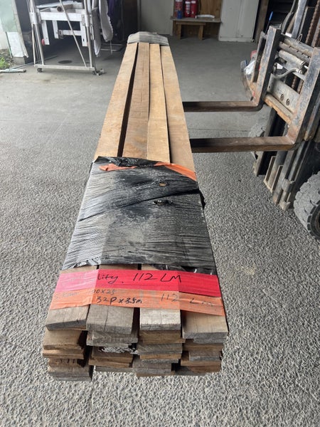 112 LM Mixed-Quality Ancient Swamp Kauri Timber Lot – 100 × 25 mm (Kiln-Dried)64734514627713110