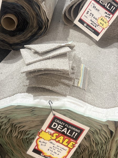 Godfrey Hirst New Windsor Biscotti 36 oz SDN Carousel 1