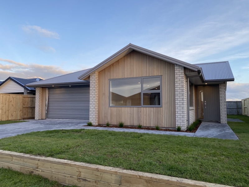 Papamoa Beach, 3 bedrooms64606295838339110