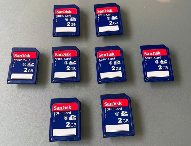 Rare! Original Sandisk SD HC 2G Memory TF Class 4 SDSDB-002G-B35 (May Change) Carousel 1