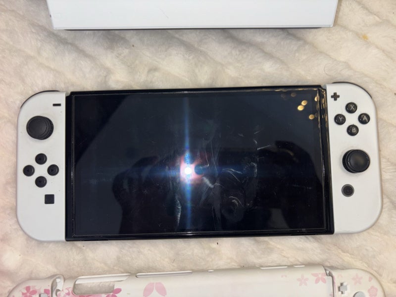 Nintendo Switch OLED Carousel 2