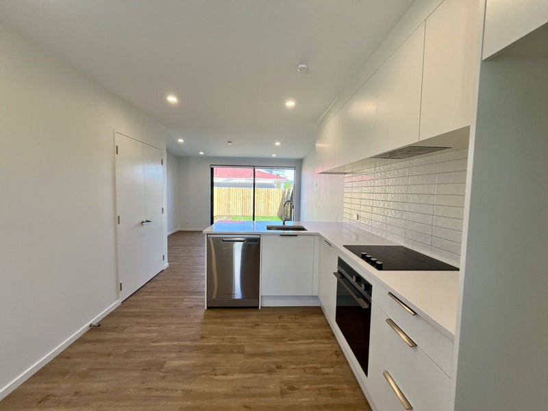 Addington, 2 bedrooms64606690492162112